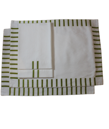 Ensemble 2 Sets & 2 Serviettes de table sur le site 