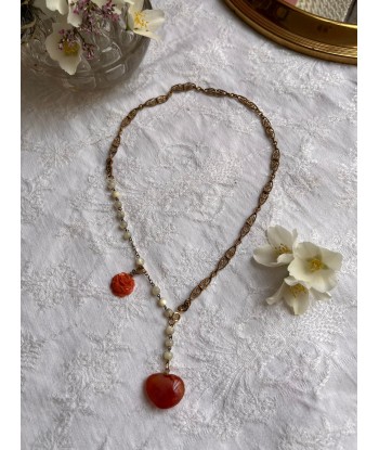 Collier asymétrique cœur en pierre orange et rose en bakélite Le MVP de beaucoup