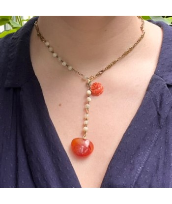 Collier asymétrique cœur en pierre orange et rose en bakélite Le MVP de beaucoup