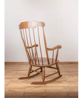 Rocking-chair 60's brillant des détails fins