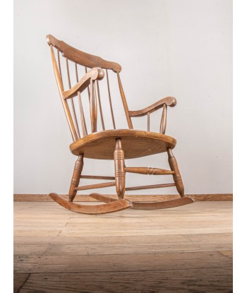 Rocking-chair 60's brillant des détails fins